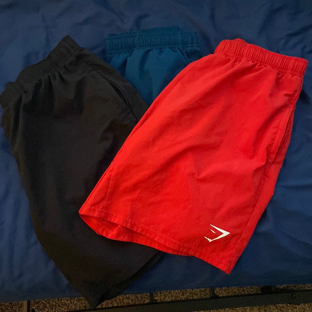 Gymshark 7inch Arrive Shorts in Black, Blue and Red all size Medium